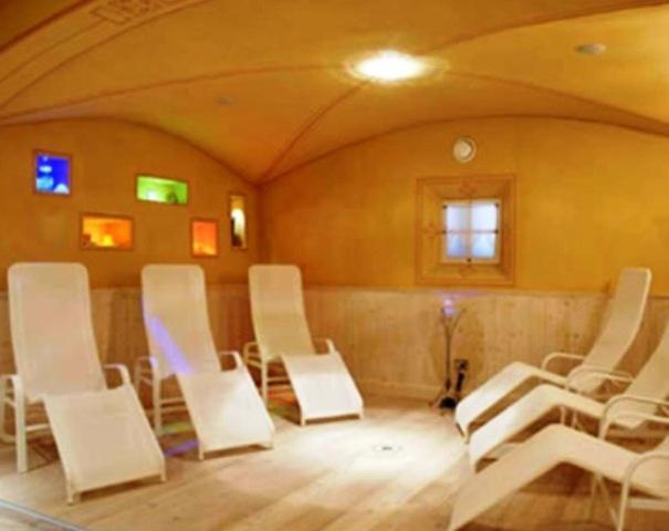 Hotel Presena Passo del Tonale Ngoại thất bức ảnh