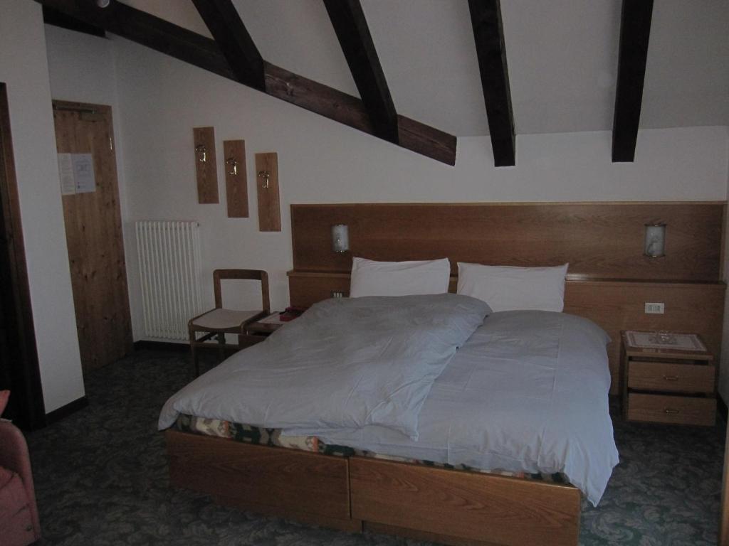 Hotel Presena Passo del Tonale Phòng bức ảnh