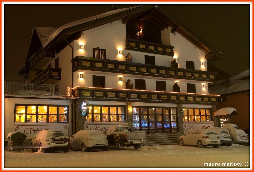 Hotel Presena Passo del Tonale Ngoại thất bức ảnh