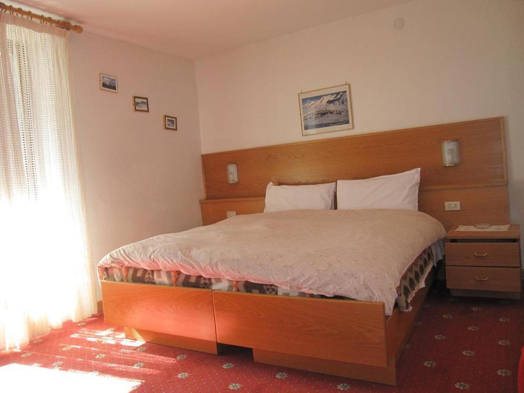 Hotel Presena Passo del Tonale Phòng bức ảnh