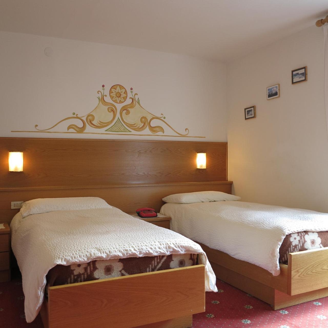 Hotel Presena Passo del Tonale Ngoại thất bức ảnh